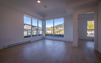 Spacious 3 Bedroom + Den for rent in North Vancouver. Contact us for more information or book a tour... (image 4)