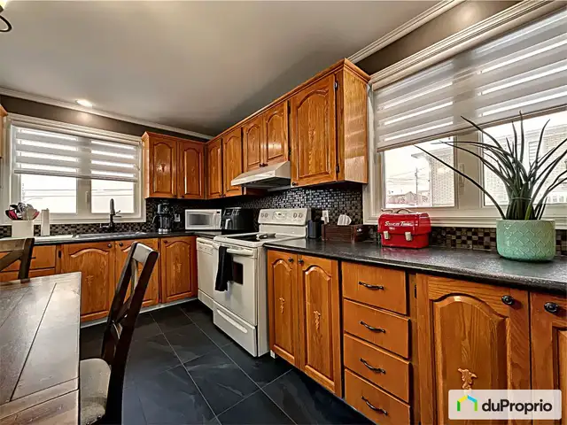 $297,000 - Bungalow for sale in Alma62863773888770122