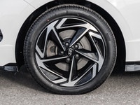 Now available at Guelph Hyundai, this feature-packed 2024 Hyundai Sonata Preferred-Trend FWD combine... (image 3)