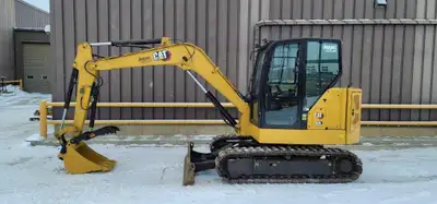 Arrow-West Equipment Ltd CAB, AIR CONDITIONING, HEATER, FMS HYDRAULIC THUMB & QUICK ATTACH, 24" DIGG...
