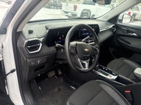 This CHEVROLET TRAILBLAZER delivers a 1.3 Liter DOHC Turbo engine powering this Automatic transmissi... (image 9)