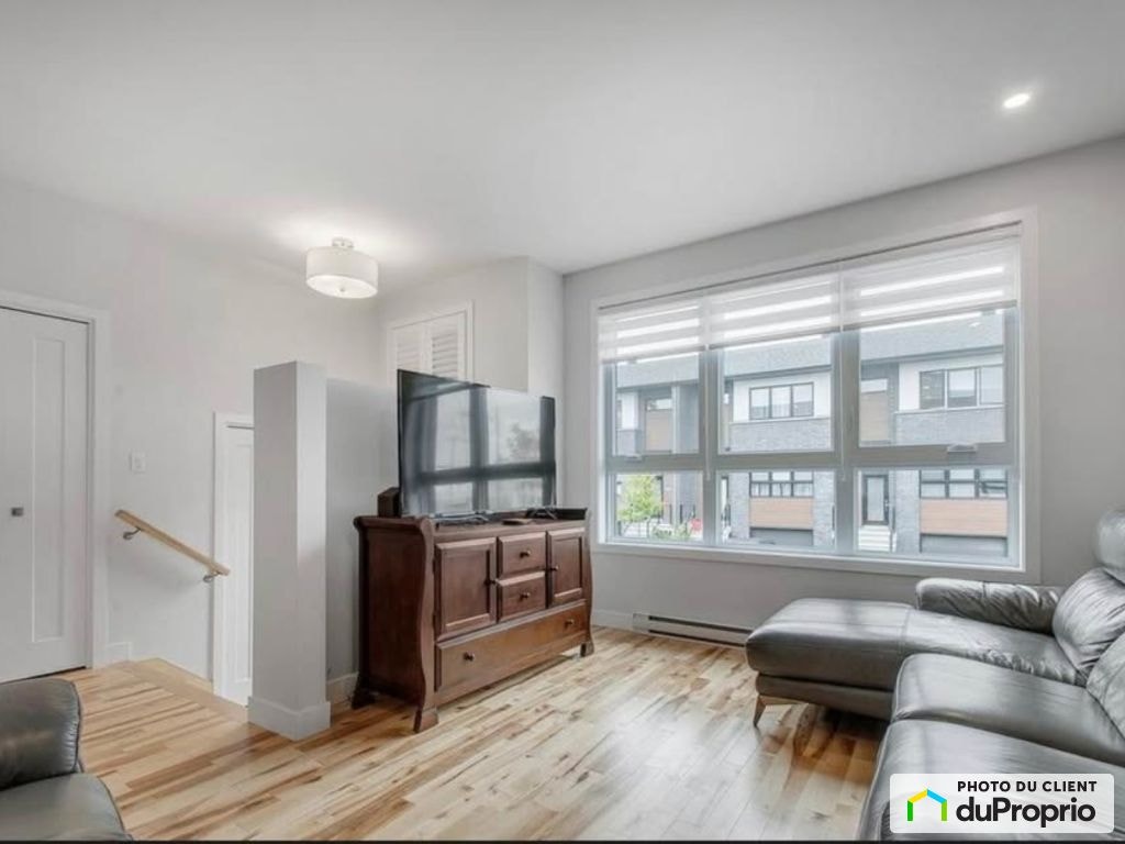 $579,000 - Townhouse for sale in Blainville — photo 3