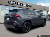 *2024 Toyota RAV4 Hybrid XSE | Hybrid Efficiency | AWD | Heated Seats | Sunroof | Smart Tech* Experi... (image 4)