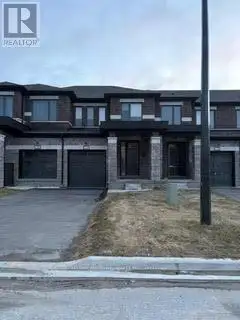 Nestled in the desirable Lindsay community, this contemporary executive townhome offers a warm and w...