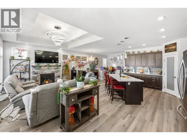 962 HOLDEN Road Penticton, British Columbia in Houses for Sale in Penticton - Image 8