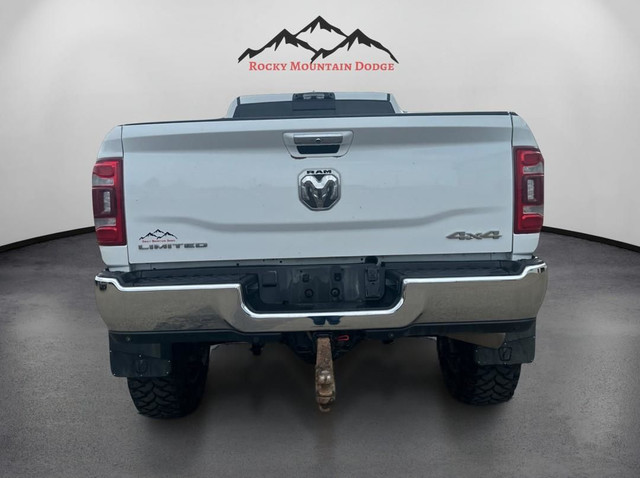 ONE OWNER 2022 RAM 3500 CREW CAB DIESEL LIMITED in Cars & Trucks in Red Deer - Image 4