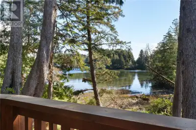 Welcome to South Swell Cabins in the heart of Ucluelet, BC! This charming waterfront yurt-style cott...