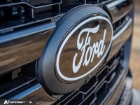 Lariat Black Appearance Package, Sunroof, Tow Package! THIS VEHICLE IS LOCATED AT DK FORD LEDUC This... (image 9)