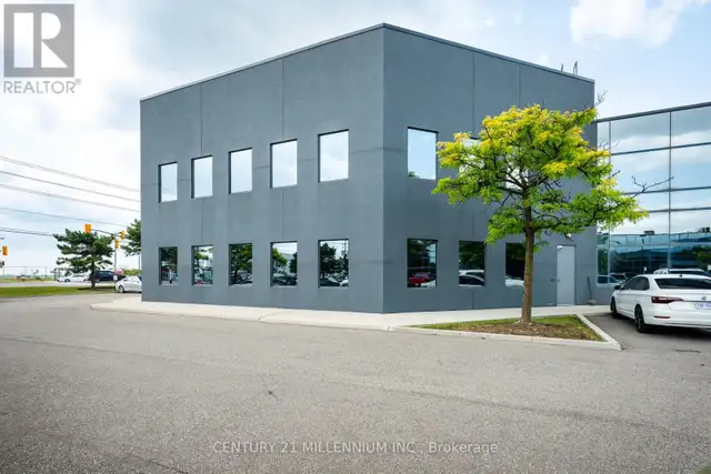 18 - 2355 DERRY ROAD E Mississauga (Northeast), Ontario in Commercial & Office Space for Sale in Mississauga / Peel Region - Image 4