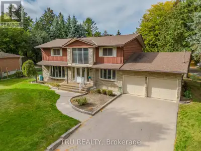 For Rent - /UNFURNISHED/55 Amos Avenue, Waterloo Experience mid-century charm in the heart of Old Be...