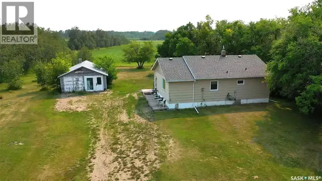 1000 Railway AVENUE W Foam Lake, Saskatchewan in Houses for Sale in Saskatoon - Image 34