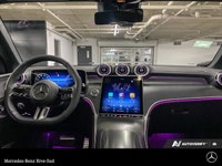 Engine: 2 0 L Inline-4 Turbo Hybride rechargeable L/100Km City: 10.2 L/100Km Hwy: 8.5 Safety Equipme... (image 9)