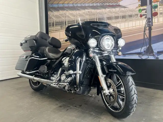 2023 Harley-Davidson FLHTK - Ultra Limited in Sport Touring in Strathcona County - Image 3