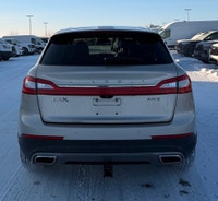 Check out this vehicle's pictures, features, options and specs, and let us know if you have any ques... (image 3)