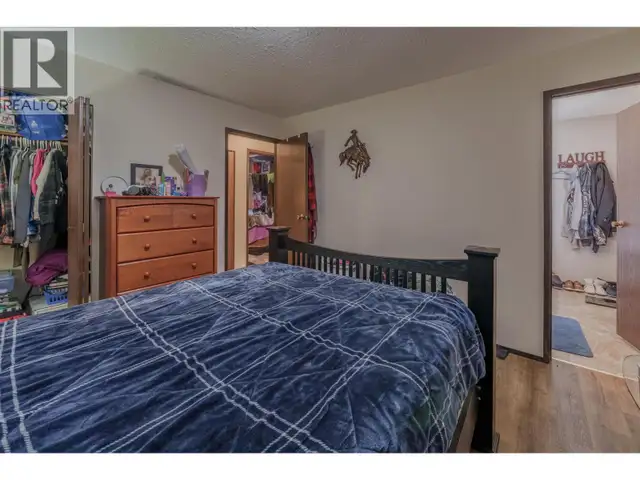 720 CARIBOO TRAIL 100 Mile House, British Columbia in Houses for Sale in 100 Mile House - Image 16