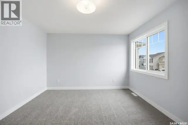 238 Kostiuk CRESCENT Saskatoon, Saskatchewan in Houses for Sale in Saskatoon - Image 18