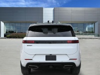 The 2024 Land Rover Range Rover Sport P400 Dynamic Se blends luxury, athletic design, and refined po... (image 8)