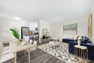 1 bedroom + den Apartment for Rent - 2920 Fairlea Cresc