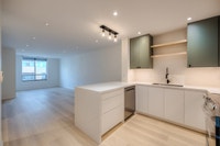 1863 Queen St E - 512 City of Toronto Toronto (GTA) Preview
