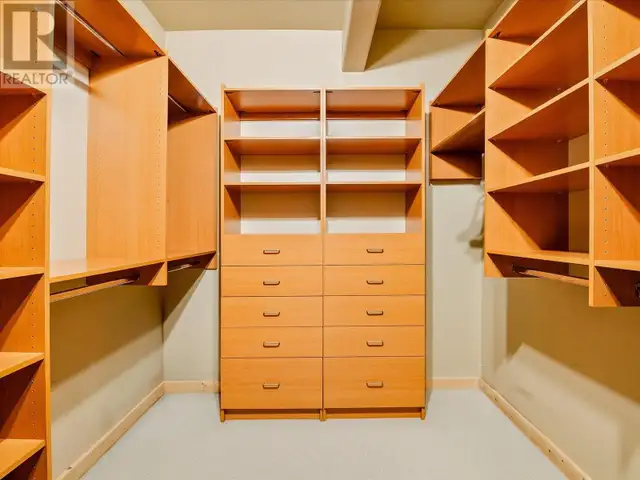 8115 MUIRFIELD CRESCENT Whistler, British Columbia in Condos for Sale in Whistler - Image 32