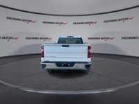 This Chevrolet Silverado 1500 has a strong Gas V8 5.3L engine powering this Automatic transmission.... (image 6)