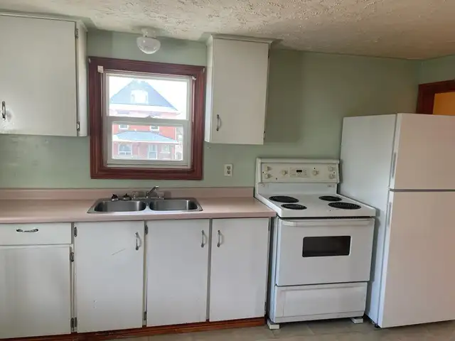 Student Room for Rent – Only $500/Month in Long Term Rentals in Sault Ste. Marie - Image 9