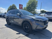 Embrace every journey with this 2025 Honda CR-V Sport. Dressed in dynamic Meteoroid Grey Metallic, t... (image 2)