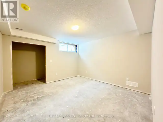 159 WESTLINKS DRIVE Saugeen Shores, Ontario in Houses for Sale in Owen Sound - Image 12