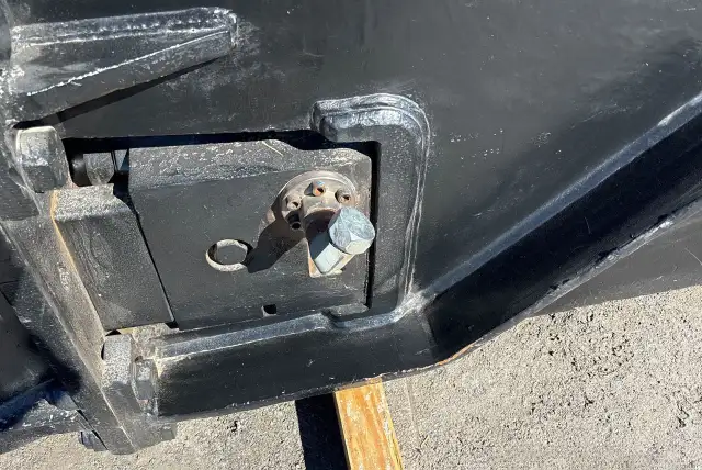 ALLIED / KRUPP 797CS -10,000 PLUS FT LB Hydraulic Hammer/Breaker in Heavy Equipment in City of Halifax - Image 7