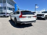 Recent Arrival! 2018 Volvo V90 Cross Country T6 AWD Crystal White Pearl Metallic 2.0L I4 Supercharge... (image 3)