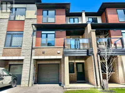 129 - 590 NORTH SERVICE ROAD Hamilton (Lakeshore), Ontario