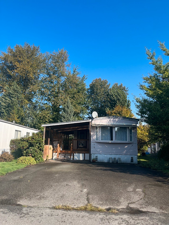 Fraser Village Trailer Park - Mobile Home  Apartment for Rent in Long Term Rentals in Chilliwack