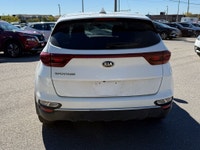 2022 Kia Sportage LX – Snow White Pearl - Available now at Midway Nissan Whitby Drive away in style... (image 5)