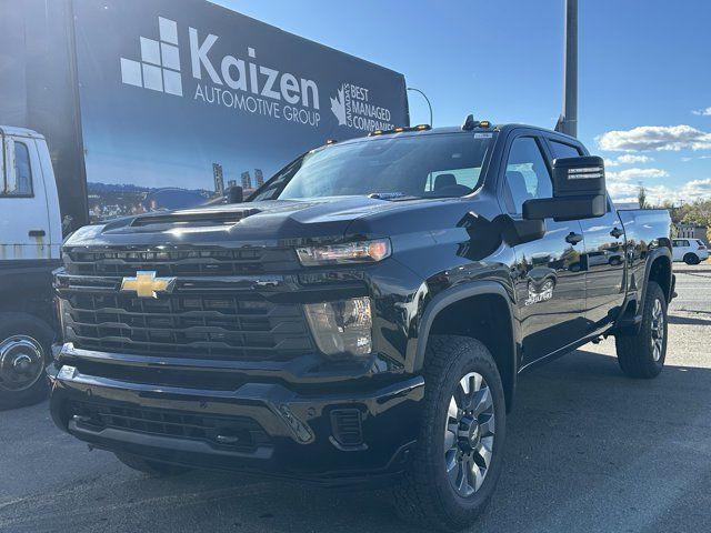 2025 Chevrolet Silverado 2500HD Custom in Cars & Trucks in Calgary