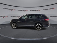 // ACCIDENT FREE!! // This 2022 Volkswagen Atlas Execline 4MOTION is a full-size SUV built for busy... (image 4)