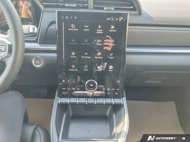 2027 GMC Terrain AWD Elevation5746866571450880019