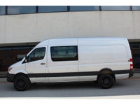 4X4 - RARE FIND SPRINTER 170 FULL SIZE 5 PASSENGERS CREW VAN WITH 4X4!!! 2015 MERCEDES SPRINTER 2500... (image 4)