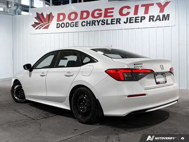 2022 Honda Civic Sedan Sport | Moonroof | Traffic Sign in Cars & Trucks in Saskatoon - Image 5