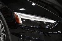 Traction intégrale Audi quattro / Etriers de freins rouge /Apple Carplay + Android Auto / Toit ouvra... (image 1)