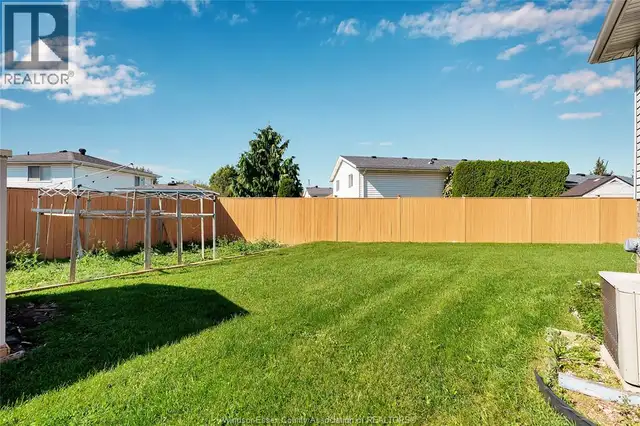 1589 BLAIRWOOD CRESCENT Unit# HOUSE Windsor, Ontario in Long Term Rentals in Windsor Region - Image 27