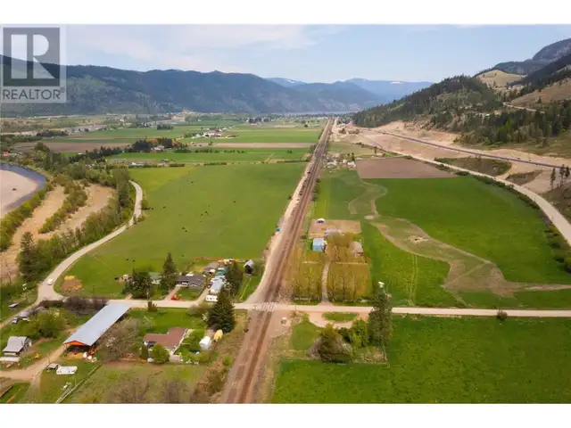5720 VLA Road Chase, British Columbia in Land for Sale in Kamloops - Image 4