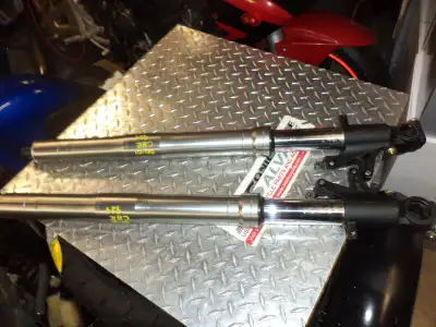 sonic cycle has a set of 2000 - 2001 honda cbr -929rr front fork tubes low km,s mint cond. $300.00 p...