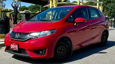 WE ARE CANADA'S MOTORS PLACE :) 2015 HONDA FIT w/ 104,316 km !!!! 1.5L I4 130HP LOW KM DEALER SERVIC...