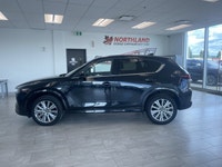 ===== Key Features ===== * 47,860 km * No Reported Accidents * BC-Owned * Signature Trim * All-Wheel... (image 1)