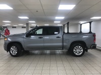 A major advantage of this 2024 Chevrolet Silverado 1500 CUSTOM is the way it blends everyday usabili... (image 7)