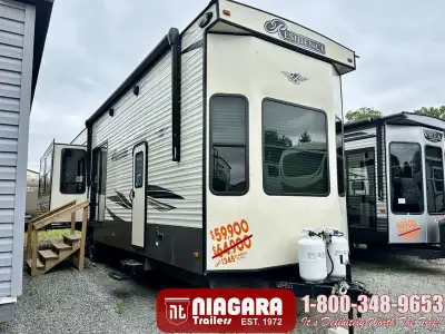 Year: 2020 Stock Number: UX7450 Status: PreOwned Length: 40 ft Sleeps: 8 Included Options: Freight P...