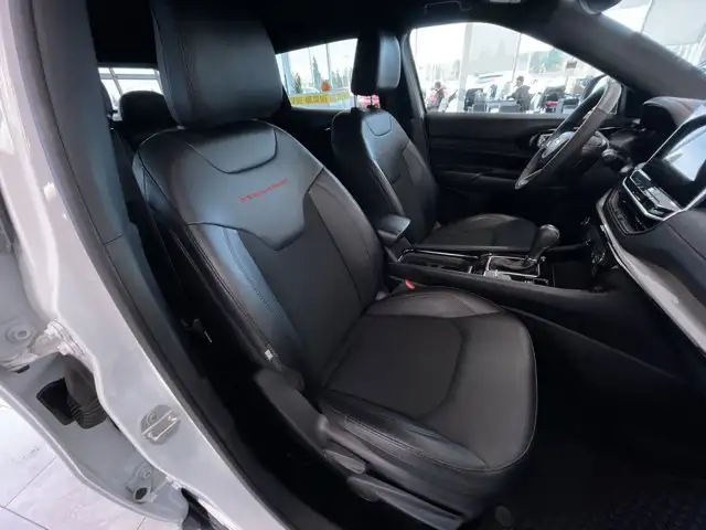 2024 Jeep Compass Trailhawk | 4WD | No Accidents | in Cars & Trucks in Prince George - Image 15
