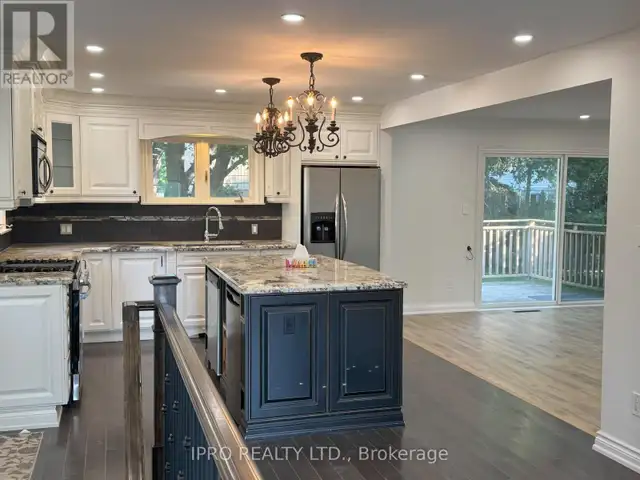 132 DON MOR DRIVE Newmarket (Central Newmarket), Ontario63006664500995123