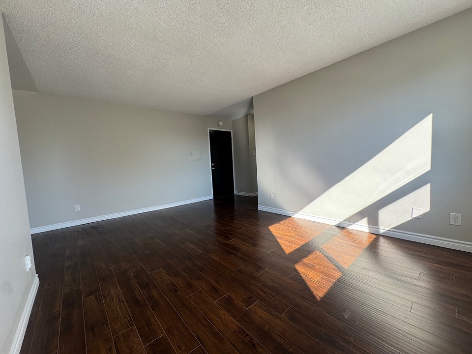 Updated 1 Bedroom & 1 Bathroom Apartment! 5