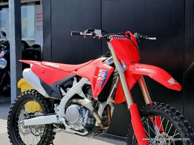 2025 Honda CRF 450R in Dirt Bikes & Motocross in Oshawa / Durham Region - Image 10